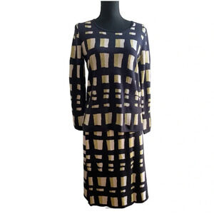 Ann Taylor Sweater Separates. Top Size Medium, Skirt Size Large.